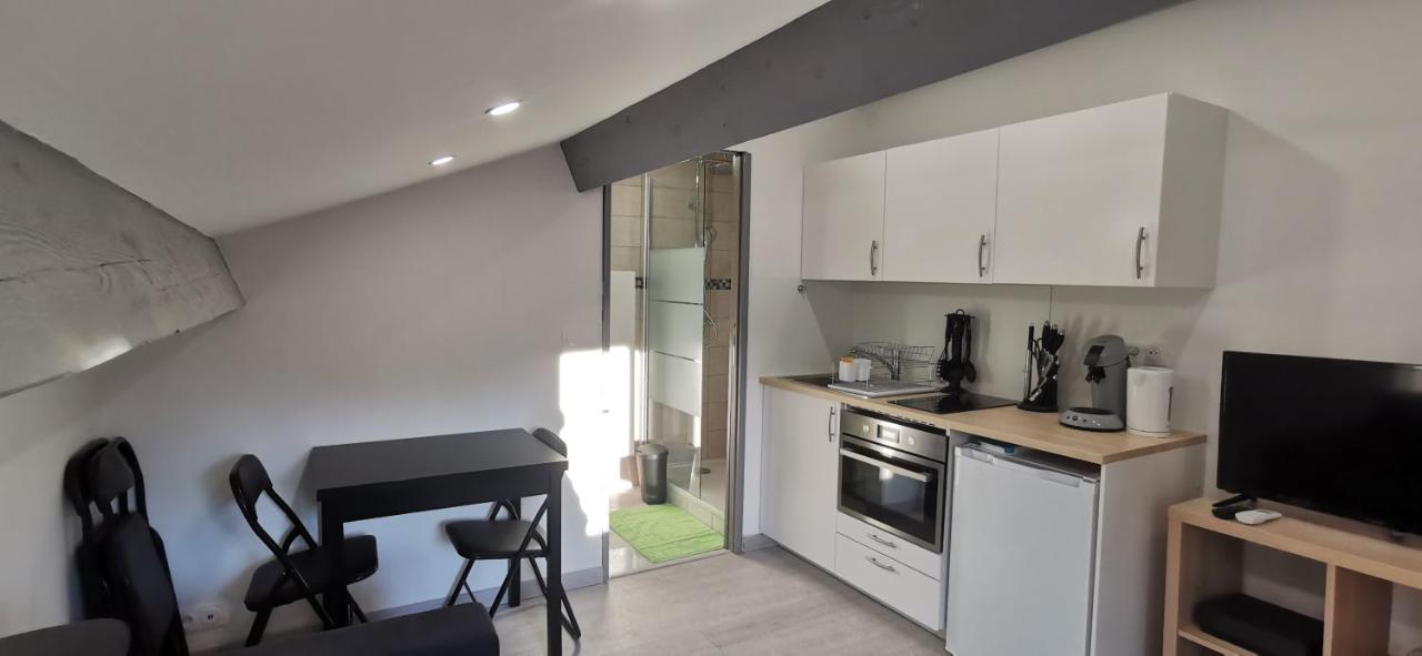 Appartements Et Studio Renoves En 2022, Intra Muros Avignon Exterior foto